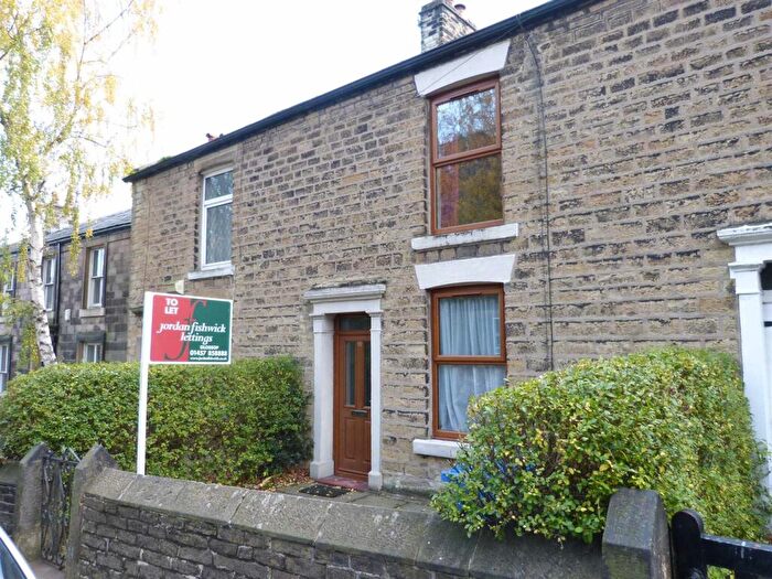 2 Bedroom Terraced House To Rent In Mottram Road, Broadbottom, Hyde, SK14