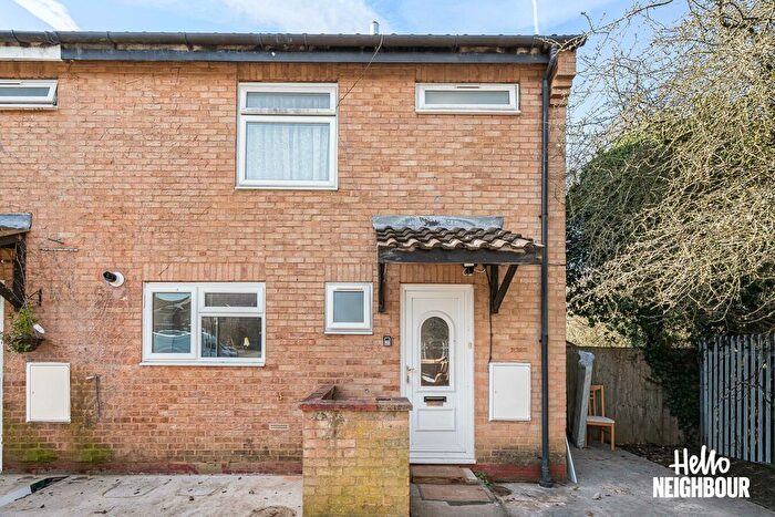 3 Bedroom Semi-Detached House To Rent In Warrens Shawe Lane, Edgware, HA8