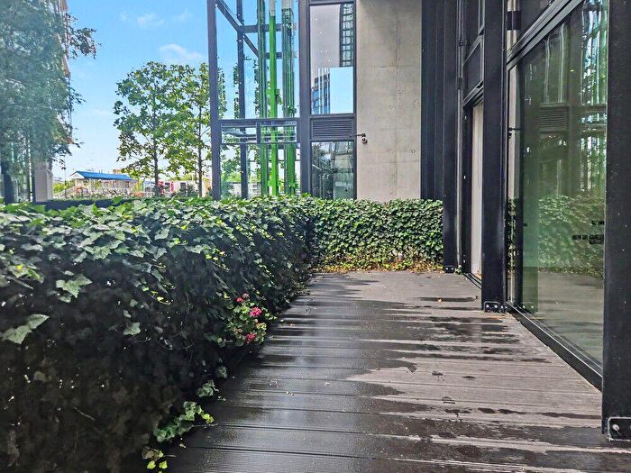3 Bedroom Apartment To Rent In Riverlight Quay, Nine Elms, London, SW11