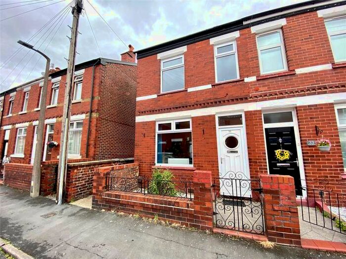 Houses for sale & to rent in SK7 4PS, London Road, Hazel Grove Stockport
