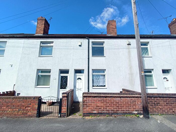 3 Bedroom Terraced House To Rent In Newfall Street, Huthwaite, NG17