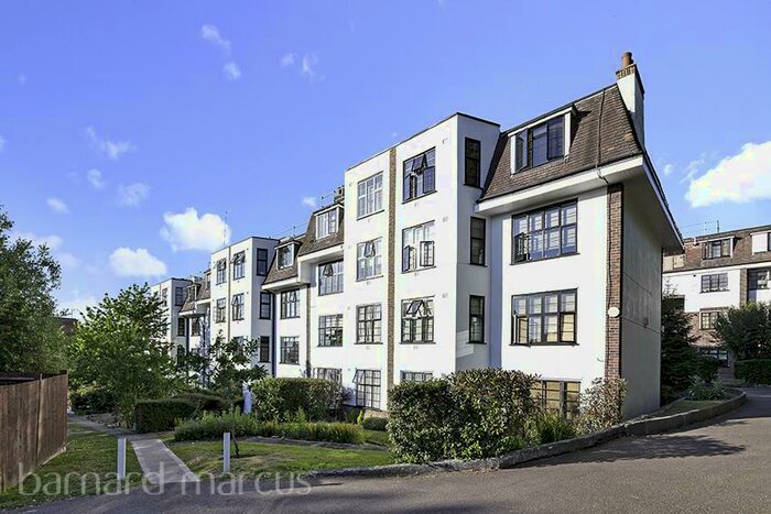 1 Bedroom Flat To Rent In Colney Hatch Lane, Muswell Hill, N10