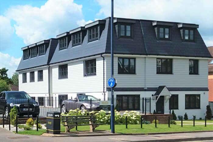 1 Bedroom Flat To Rent In London Road, Cowplain, Waterlooville, Hampshire, PO8