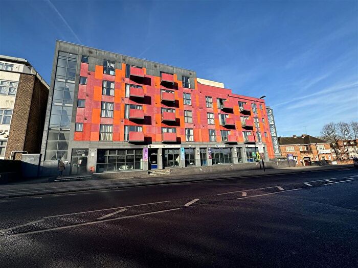 1 Bedroom Flat To Rent In Imperial Drive, Harrow, HA2