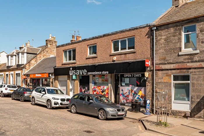 3 Bedroom Flat For Sale In A Clerk Street, Loanhead, EH20