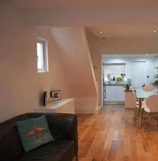 2 Bedroom Semi-Detached House For Sale In Cromwell Road, Warley, Brentwood, Essex, CM14