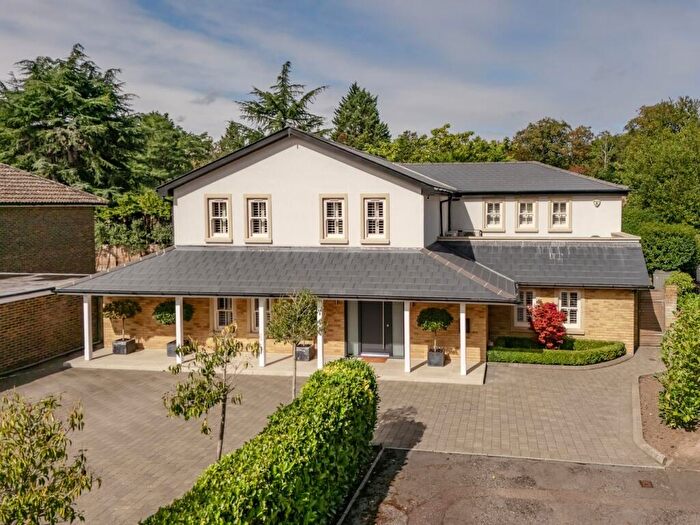 5 Bedroom Detached House For Sale In Milner Drive, Cobham, KT11