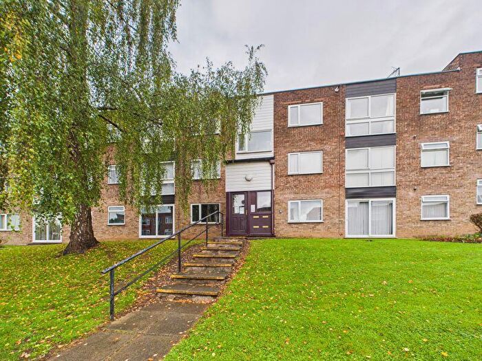 1 Bedroom Flat For Sale In Baguley Crescent, Middleton, Manchester, M24