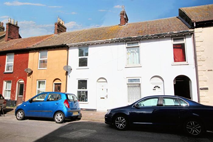 2 Bedroom Terraced House To Rent In Devonshire Road, Great Yarmouth, NR30