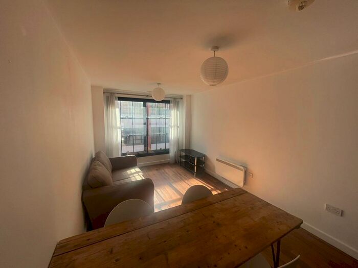 2 Bedroom Apartment To Rent In Mary Ann Street, Birmingham, B3
