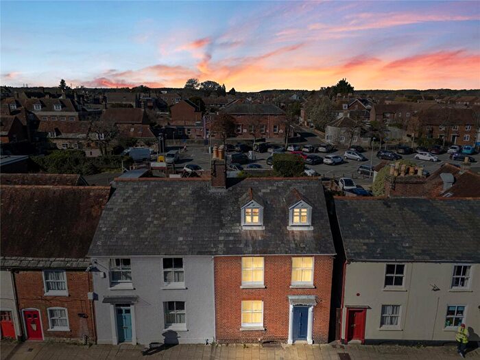 3 Bedroom End Of Terrace House For Sale In Wareham, Dorset, BH20