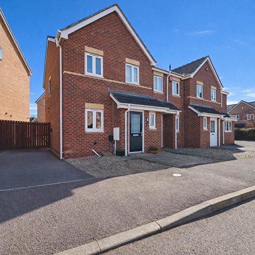 3 Bedroom House To Rent In Longfield Avenue, Bilborough, Nottingham, NG8