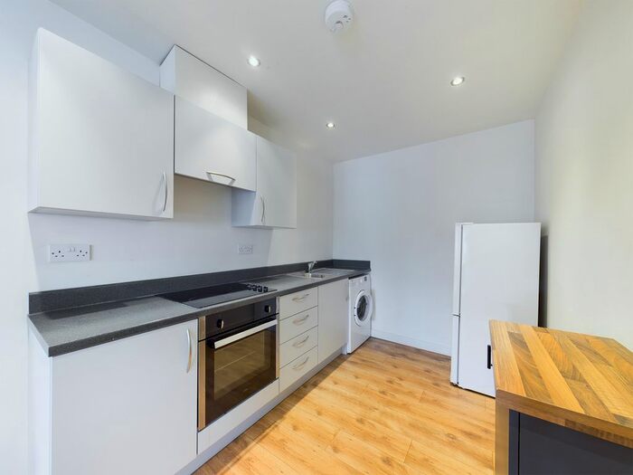 2 Bedroom Flat To Rent In Gough Chambers, Savile Street, HU1