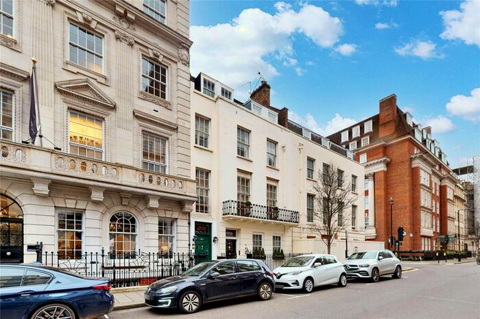 4 Bedroom Detached House To Rent In Upper Brook Street, Mayfair, London, W1K