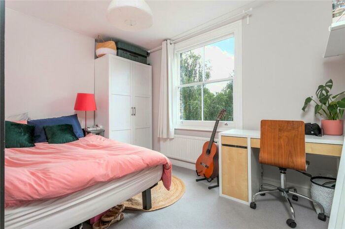2 Bedroom Apartment To Rent In Sotheby Road, London, N5