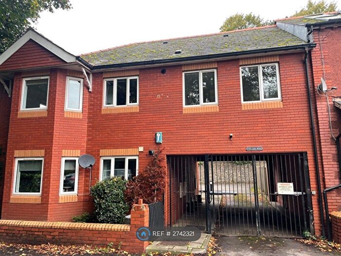 2 Bedroom Flat To Rent In Fairleigh Mews, Cardiff, CF11
