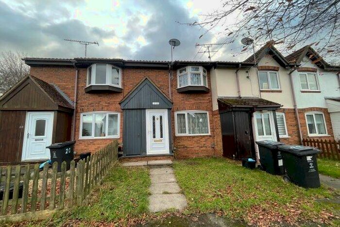 2 Bedroom Property To Rent In Kimbolton Close, Swindon, SN5