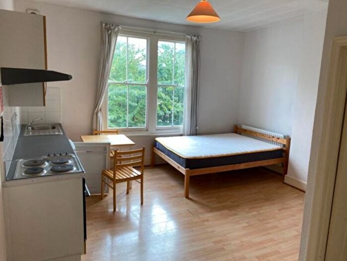 1 Bedroom Property To Rent In Alkham Road, London, N16