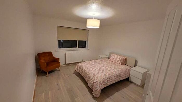 1 Bedroom Flat To Rent In Magdala Road, Portsmouth, PO6
