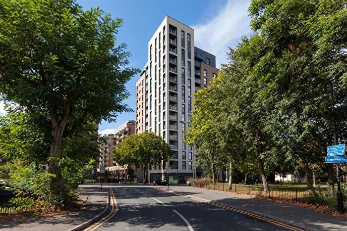 Studio For Sale In Track Street, Walthamstow, E17