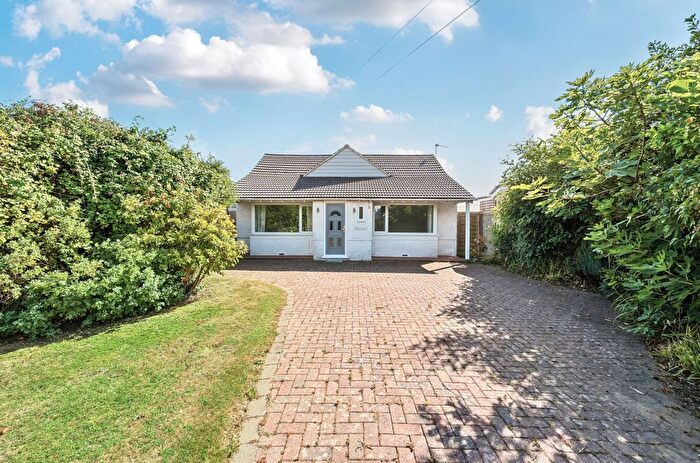 3 Bedroom Detached House For Sale In Limmer Lane, Felpham, PO22