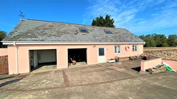 2 Bedroom Flat To Rent In Goldcliff, Newport, NP18