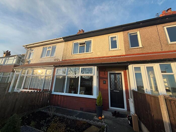 2 Bedroom Terraced House For Sale In School Lane, Freckleton, PR4