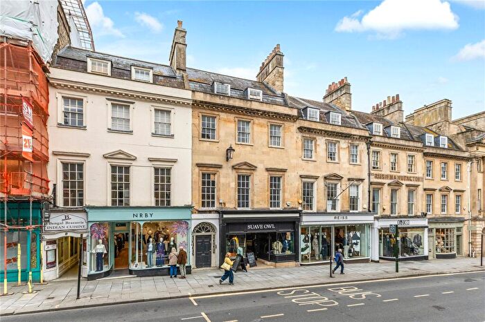 3 Bedroom Duplex For Sale In Milsom Street, Bath, Somerset, BA1