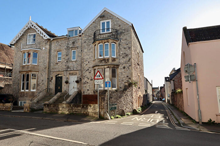 2 Bedroom Apartment For Sale In Chamberlain Street, Wells, BA5