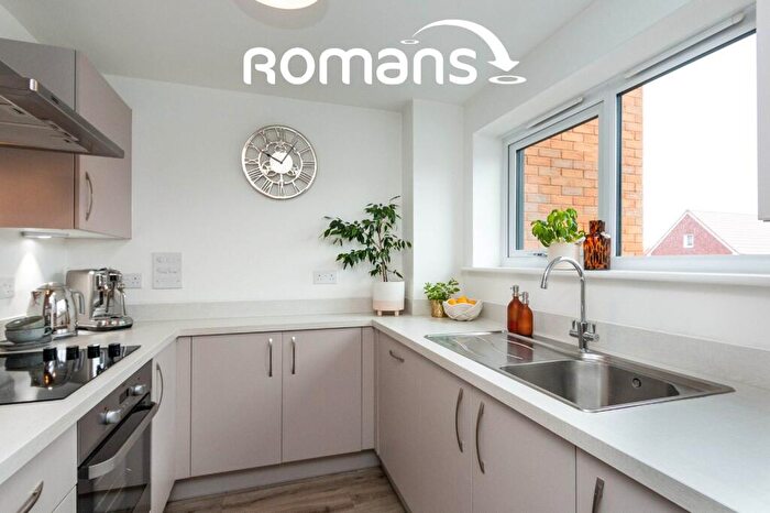 2 Bedroom Coach House For Sale In Condor Way, Basingstoke, Hampshire, RG24