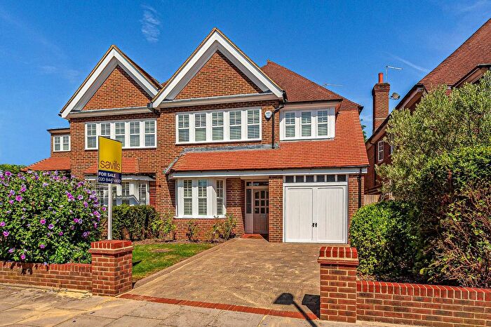 6 Bedroom Semi-Detached House To Rent In Wellesley Road, Strawberry Hill, Middlesex, TW2