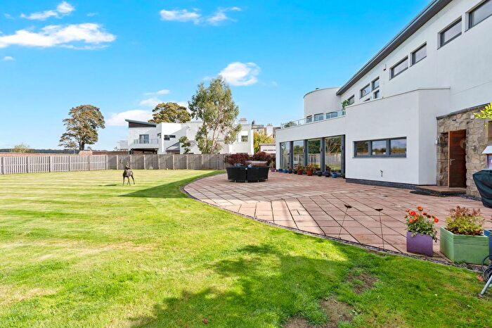 5 Bedroom Detached House For Sale In Castle Gogar Rigg, Edinburgh, EH12