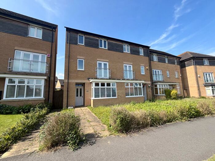 4 Bedroom Semi-Detached House For Sale In Manor Drive, Gunthorpe, Peterborough, PE4
