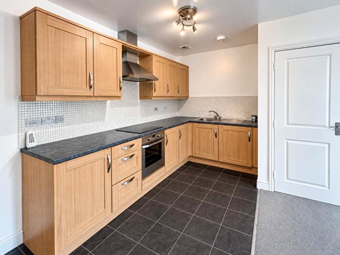 2 Bedroom Flat To Rent In Sutton Terrace, Boston, PE21