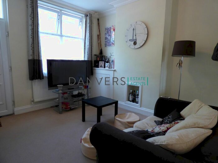 2 Bedroom Terraced House To Rent In Hoby Street, Leicester, LE3