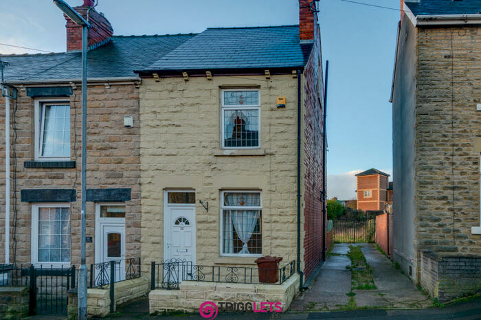 2 Bedroom Terraced House To Rent In Cherry Tree Street, Hoyland, Barnsley, S74