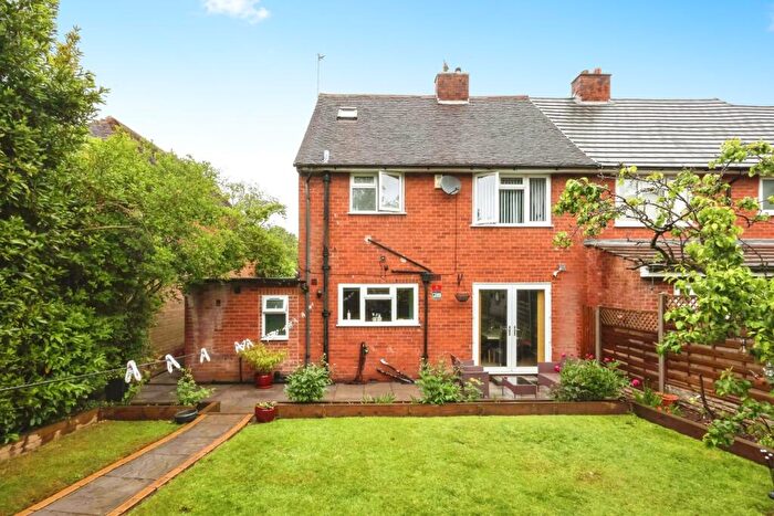 3 Bedroom Semi Detached House For Sale In Swarthmore Road, Birmingham, West Midlands, B29