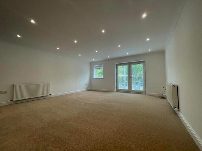 1 Bedroom Flat To Rent In Mill Street, Nantwich, CW5