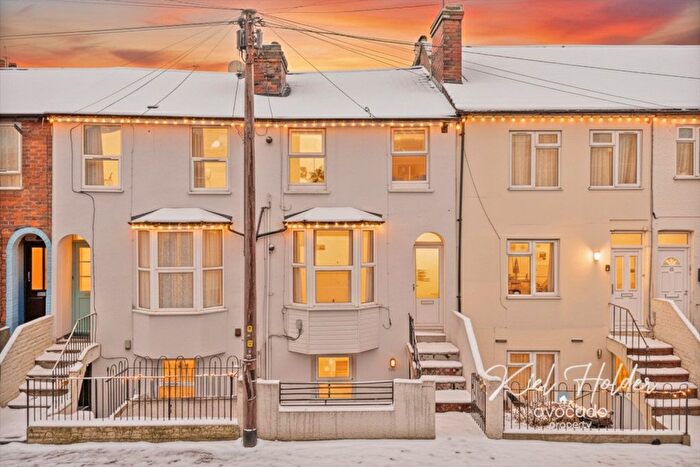 1 Bedroom Flat For Sale In Mason Street, Reading Town Centre, RG1