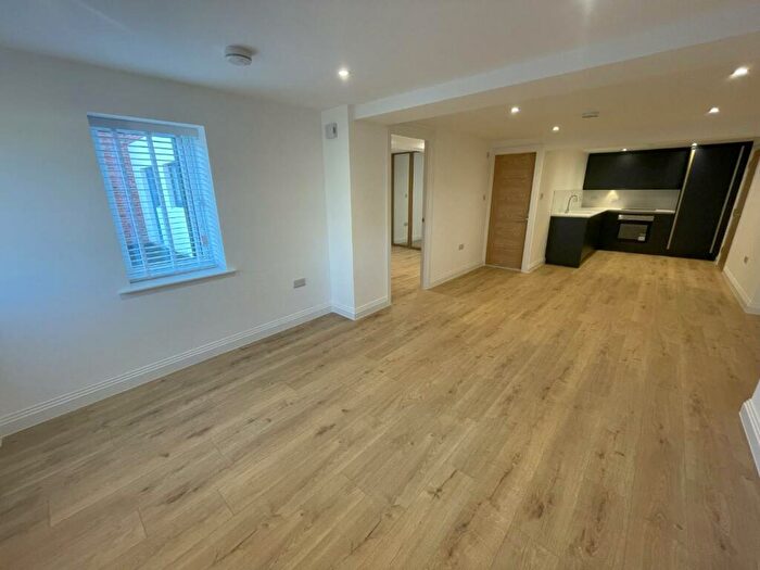 1 Bedroom Apartment To Rent In Oxford Road, Reading, RG30