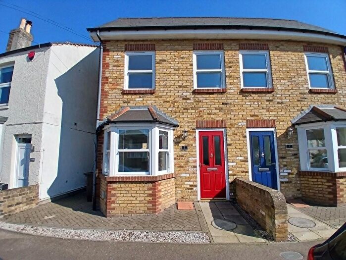3 Bedroom Semi Detached House To Rent In Glynns Court, Southwood Road, Ramsgate, Kent, CT11