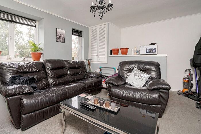 1 Bedroom Flat For Sale In Hospital Road, Swinton, M27