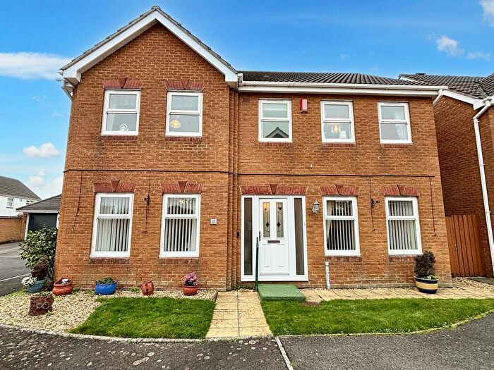 4 Bedroom House For Sale In Marine Drive, Barry, CF62