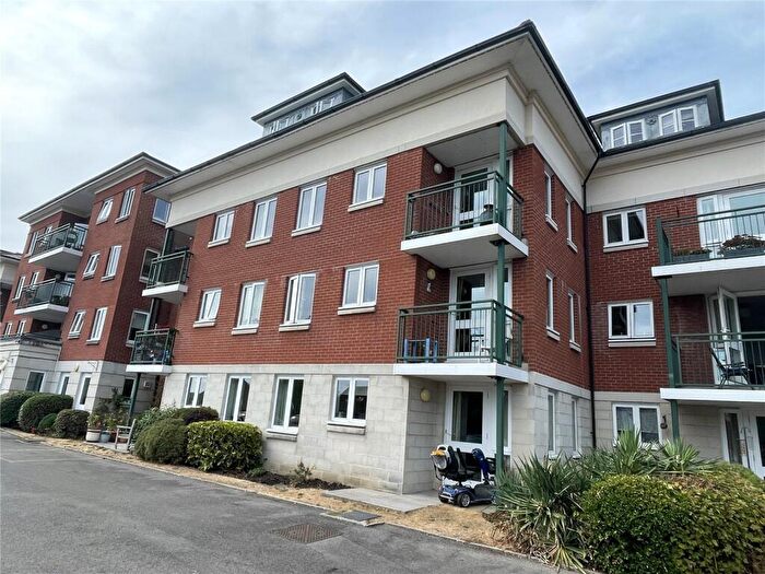 1 Bedroom Apartment For Sale In Peelers Court, St Andrews Road, Bridport, Dorset, DT6