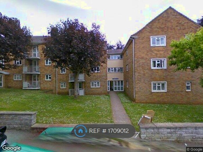 2 Bedroom Flat To Rent In St. Pauls Flats, Sherborne, DT9