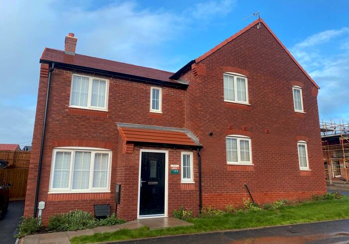 3 Bedroom Semi-Detached House To Rent In Julius Way, Nuneaton, CV11