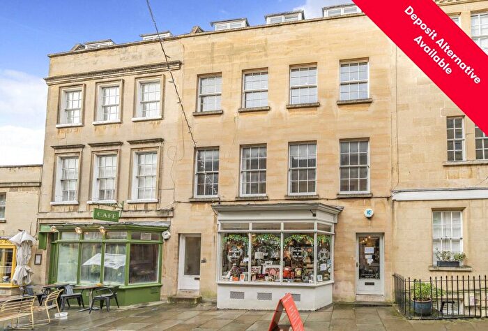 Apartment To Rent In Margarets Buildings, Bath, Somerset, BA1
