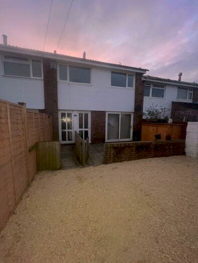 1 Bedroom Flat To Rent In Bredon Road, BS37