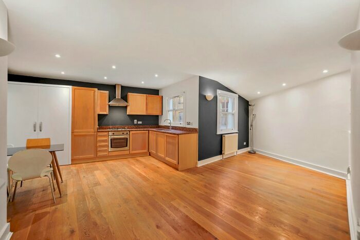 1 Bedroom Flat To Rent In Laystall Street, Clerkenwell, EC1R