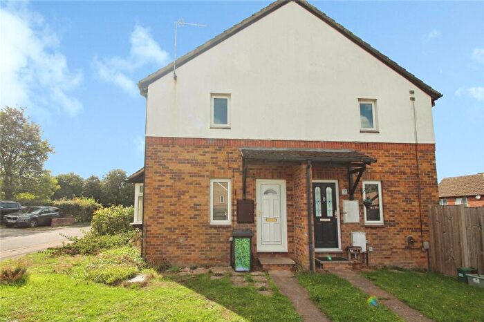 1 Bedroom House To Rent In Heathfield, Basingstoke, Hampshire, RG22